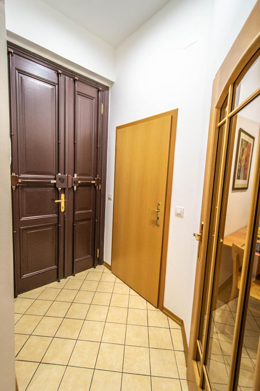 Vojtesska Apartment By Ruterra براغ المظهر الخارجي الصورة